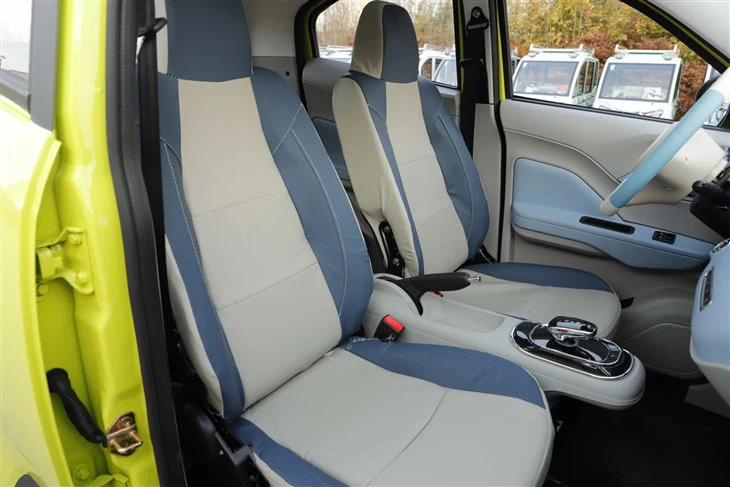 V300 Electric Passenger Quadricycle